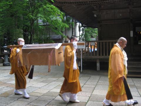Rituals in Koyasan Cementary